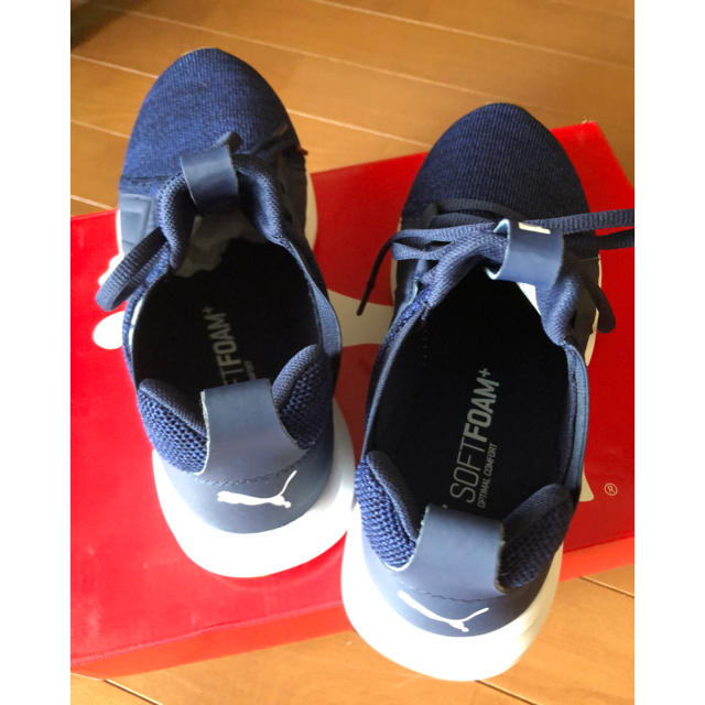 PUMA(プーマ)の🍀プーマスニーカー新品・未使用品❣️❣️ メンズの靴/シューズ(スニーカー)の商品写真