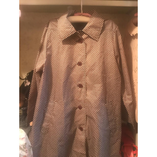 最終価格🎹france vintage dot coat. レディースのジャケット/アウター(ナイロンジャケット)の商品写真