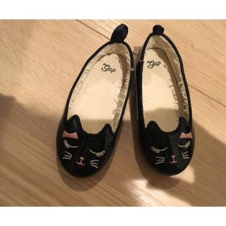 プティマイン(petit main)の美品 ねこちゃんパンプス(フラットシューズ)