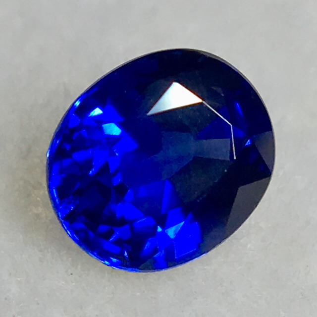 所有欲を満たす上質な"青" 0.3ct UP 天然 サファイア ルース 鑑別付 レディースのアクセサリー(リング(指輪))の商品写真