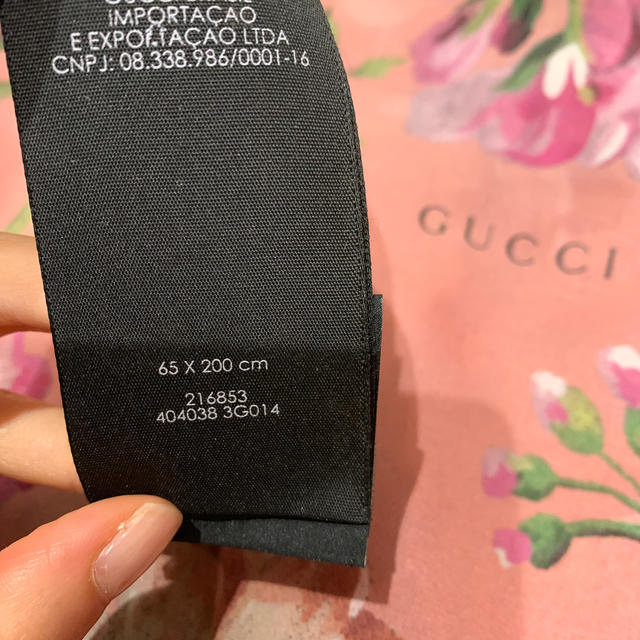 Gucci(グッチ)のグッチ 大判スカーフ レディースのファッション小物(バンダナ/スカーフ)の商品写真