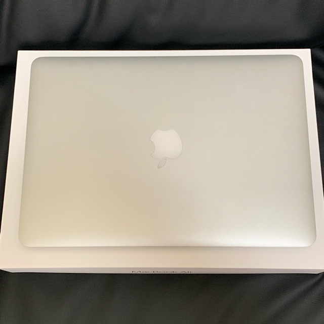 昨年購入！2017年モデル MacBook Air 13インチ 128GB