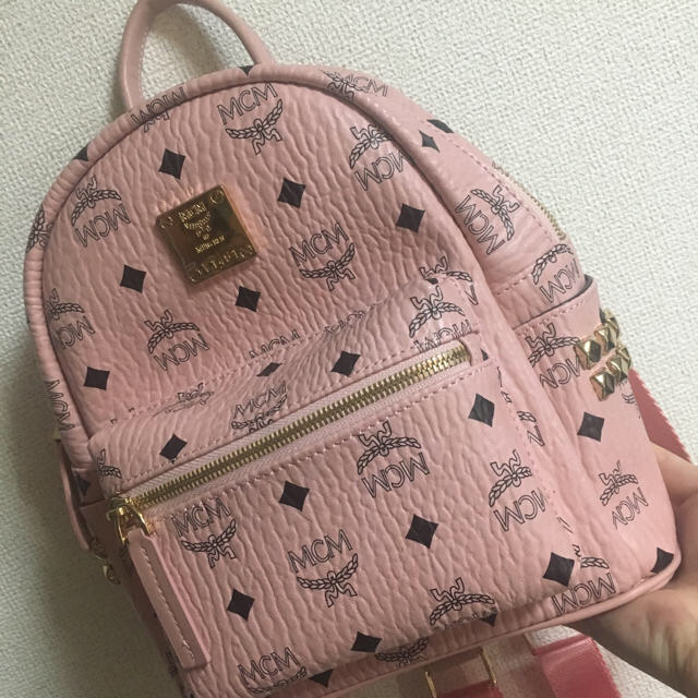 MCM(エムシーエム)のMCM リュック レディースのバッグ(リュック/バックパック)の商品写真