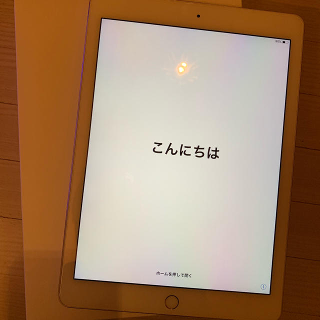 iPad Air2 64GB (おまけ付き)スマホ/家電/カメラ