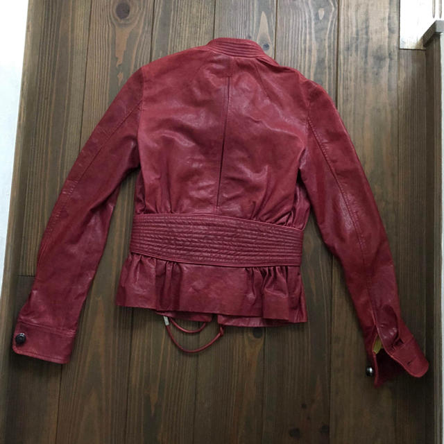 DSQUARED2(ディースクエアード)のレザージャケット レディース 赤 レディースのジャケット/アウター(ライダースジャケット)の商品写真