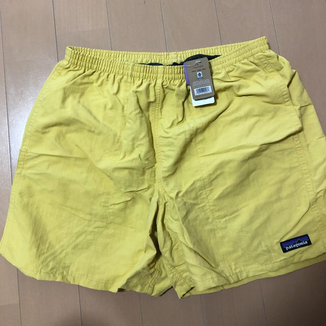 本日発送！新品 Patagonia バギーズショーツ M