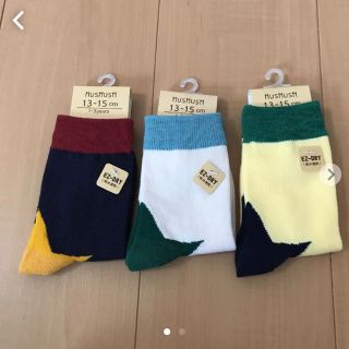 ハッシュアッシュ(HusHush)の新品☆HUSHUSH 13-15㎝ 3足セット(靴下/タイツ)