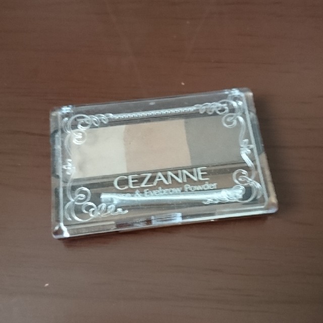 CEZANNE（セザンヌ化粧品）(セザンヌケショウヒン)のセザンヌ ノーズ アイブロウパウダー 02ナチュラル コスメ/美容のベースメイク/化粧品(パウダーアイブロウ)の商品写真