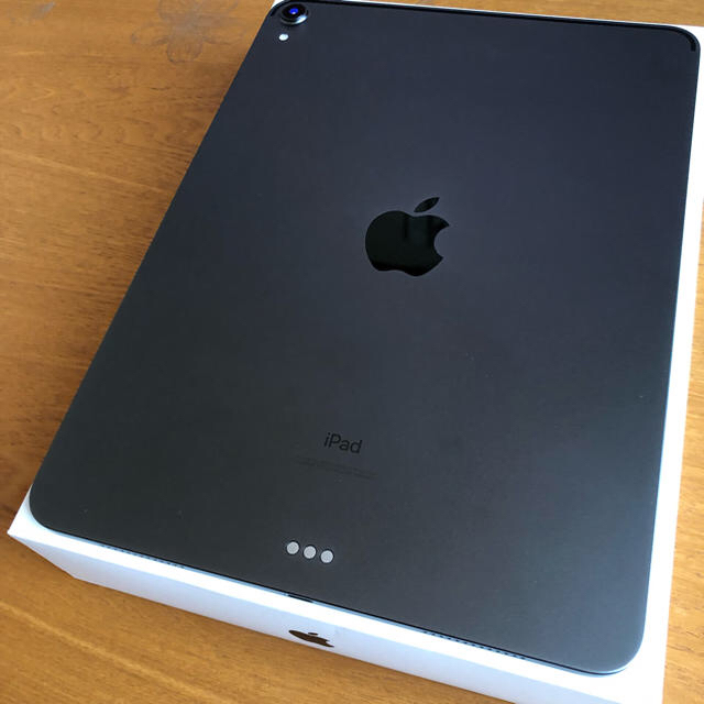 iPad(アイパッド)のiPad Pro 11インチ 64GB wifi spacegray スマホ/家電/カメラのPC/タブレット(タブレット)の商品写真