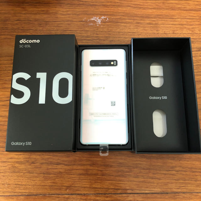 新品 ドコモ Galaxy S10 SC-03L ホワイト SIMフリー 判定○