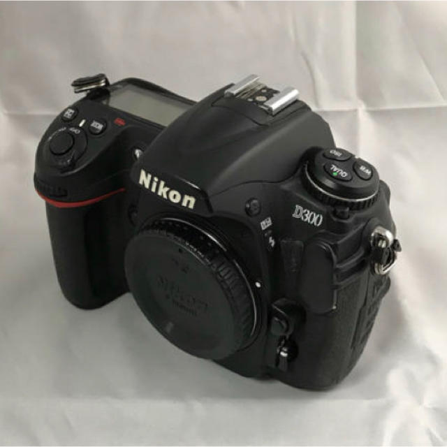 ☆極美品 Nikon ニコン D300 ボディ 元箱-