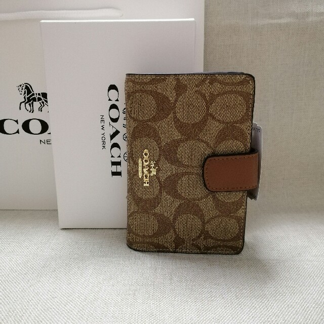 COACH - 新品!コーチ 折り財布 F53562 コーラルの通販 by マサト's shop|コーチならラクマ