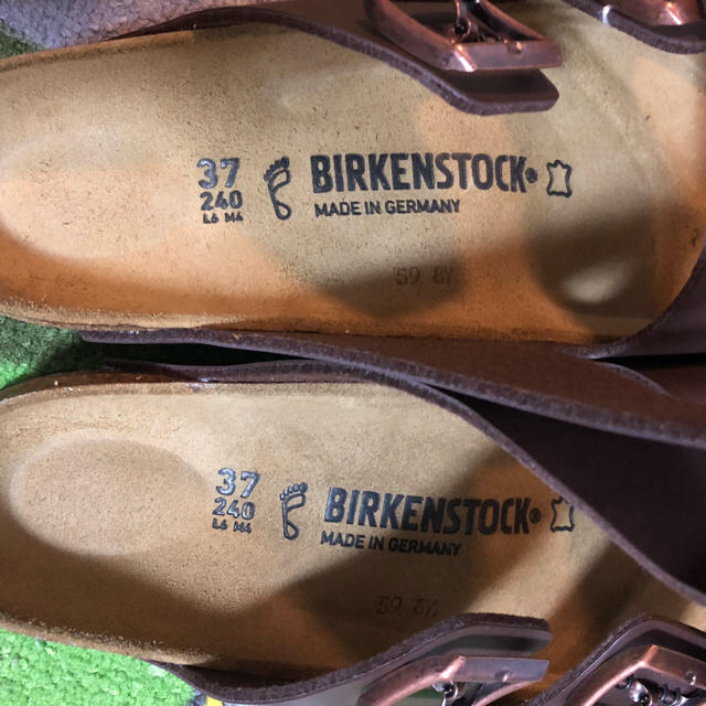 BIRKENSTOCK(ビルケンシュトック)の★すくすく様専用★ビルケンシュトック アリゾナ 37 レギュラー幅  レディースの靴/シューズ(サンダル)の商品写真