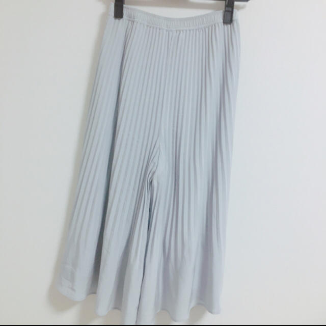 Noela(ノエラ)のプリーツガウチョ レディースのスカート(ひざ丈スカート)の商品写真