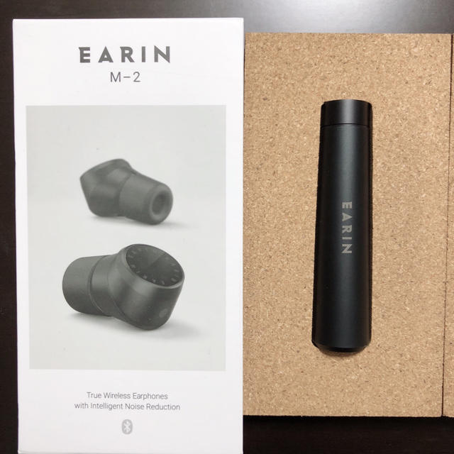 EARIN M−2