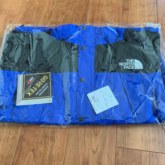 THE NORTH FACE(ザノースフェイス)のマウンテンライトジャケット TNFブルー Lサイズ メンズのジャケット/アウター(マウンテンパーカー)の商品写真