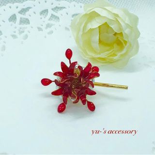 彼岸花 ポニーフックの通販 by yu-'s accessory shop｜ラクマ