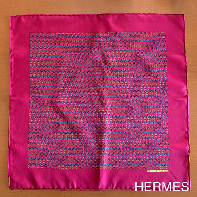 HERMES - HERMES エルメス プチカレ40 スカーフ
