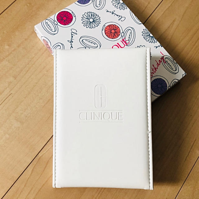 CLINIQUE(クリニーク)のCLINIQUE クリニーク 卓上ミラー レディースのファッション小物(ミラー)の商品写真