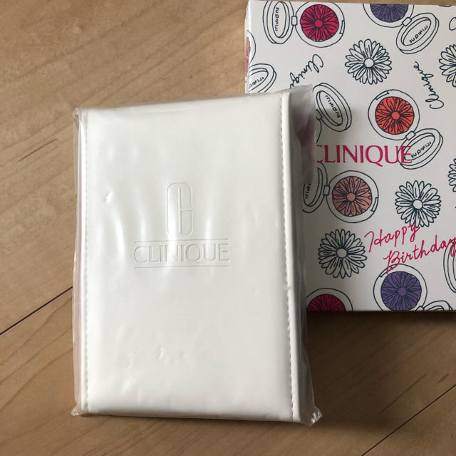 CLINIQUE(クリニーク)のCLINIQUE クリニーク 卓上ミラー レディースのファッション小物(ミラー)の商品写真