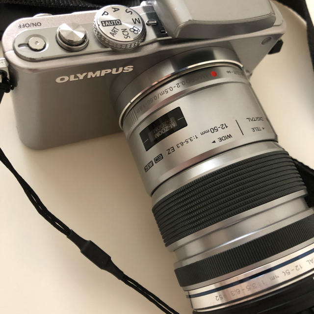 OLYMPUS(オリンパス)のOLYMPUS PEN Lite E-PL3 スマホ/家電/カメラのカメラ(デジタル一眼)の商品写真