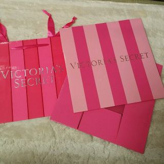 ヴィクトリアズシークレット(Victoria's Secret)のヴィクシー★ショッパー&キブトボックス(ショップ袋)