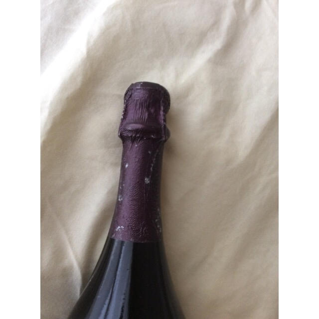 Dom Pérignon(ドンペリニヨン)のドンペリ  ロゼ   1996  ヴィンテージ★ 食品/飲料/酒の酒(シャンパン/スパークリングワイン)の商品写真