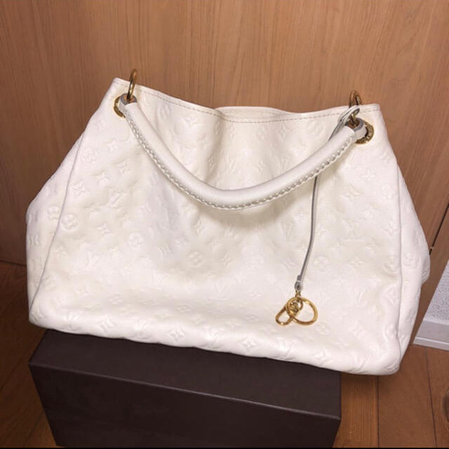 最も優遇 LOUIS VUITTON - 千代紙ページ ショルダーバッグ - hesnor.com