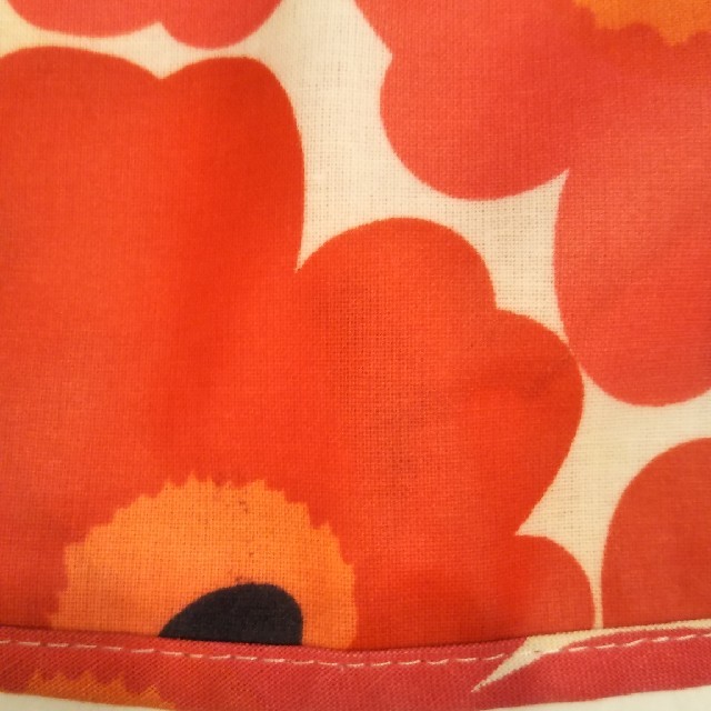 marimekko(マリメッコ)のマリメッコ　スタイ ハンドメイドのキッズ/ベビー(スタイ/よだれかけ)の商品写真