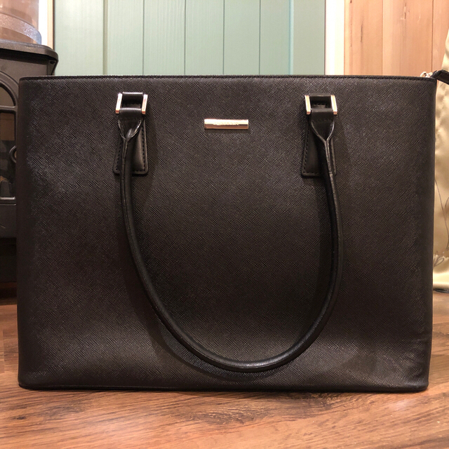 2022春大特価セール! BURBERRY - Burberry トートバッグ トートバッグ 2022春大特価セール! BURBERRY - Burberry トートバッグ トートバッグ