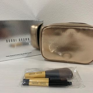 ボビイブラウン(BOBBI BROWN)のボビーブラウン ブラシ付きゴールドポーチ(その他)