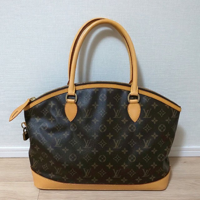 お手軽価格で贈りやすい LOUIS VUITTON - ルイヴィトン モノグラム