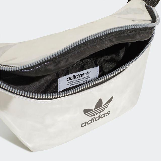 adidas(アディダス)の【新品/即発送OK】adidas オリジナルス ウエストバッグ メタリック レディースのバッグ(ボディバッグ/ウエストポーチ)の商品写真