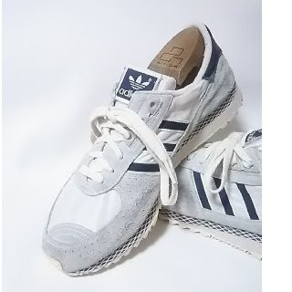 アディダス(adidas)の
奇跡の復刻!アディダスシティマラソン高級牛革レザースニーカー灰紺


(スニーカー)