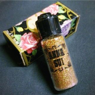 アナスイ(ANNA SUI)のアナスイ ゴールドラメパウダー(フェイスカラー)