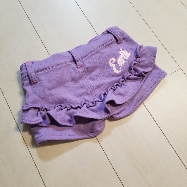 EARTHMAGIC(アースマジック)のアースマジック ショートパンツ紫120 キッズ/ベビー/マタニティのキッズ服女の子用(90cm~)(パンツ/スパッツ)の商品写真