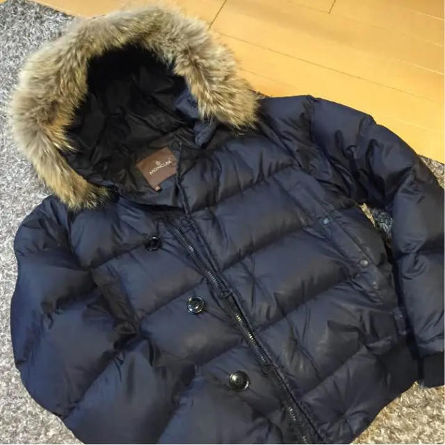 MONCLER(モンクレール)のモンクレール ブルガー　 メンズのジャケット/アウター(ダウンジャケット)の商品写真