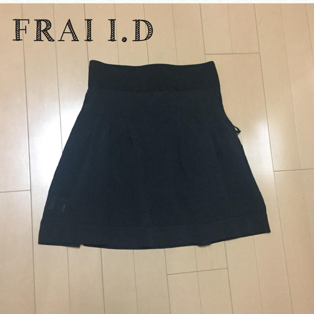 FRAI I.D  黒ミニスカート レディースのスカート(ミニスカート)の商品写真