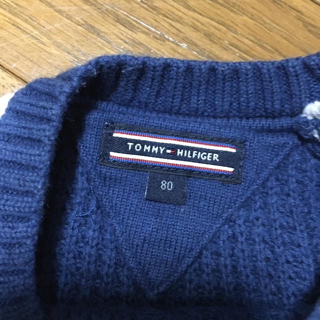 TOMMY HILFIGER(トミーヒルフィガー)のTOMMY HILFIGER ニット キッズ/ベビー/マタニティのベビー服(~85cm)(ニット/セーター)の商品写真