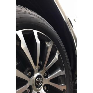 ブリヂストン(BRIDGESTONE)のプラド新車外しTXLオプション純正ホイールタイヤ4本セット純正ナット付き(タイヤ・ホイールセット)