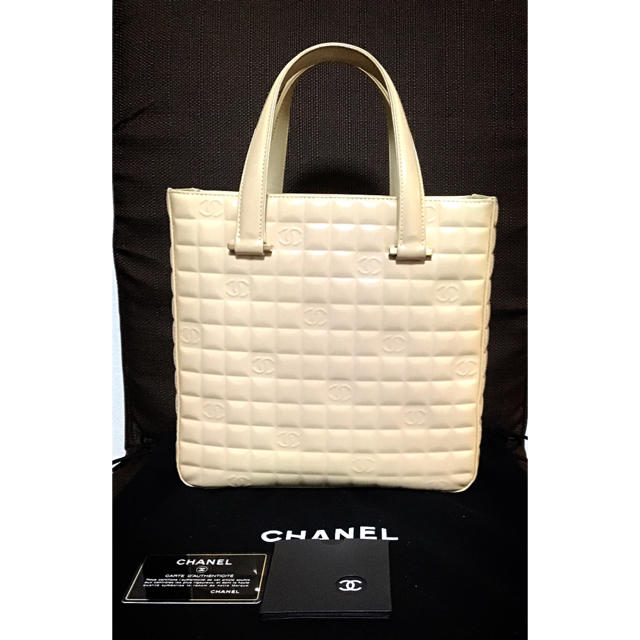 【SALE‼️】CHANEL シャネル  エナメルココマークバッグ(ベージュ)