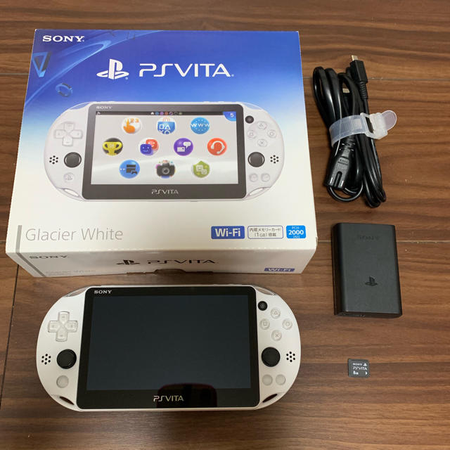 psvita 2000 本体＋メモリーカード8GB ドラクエビルダーズセットエンタメ/ホビー