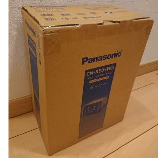 パナソニック(Panasonic)の新品未使用 パナソニック CN-RE05WD ストラーダ 7インチカーナビ(カーナビ/カーテレビ)