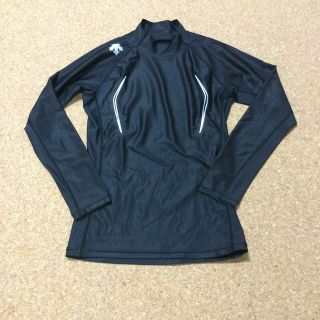 デサント(DESCENTE)の美品♪デサントラッシュガード☆(その他)