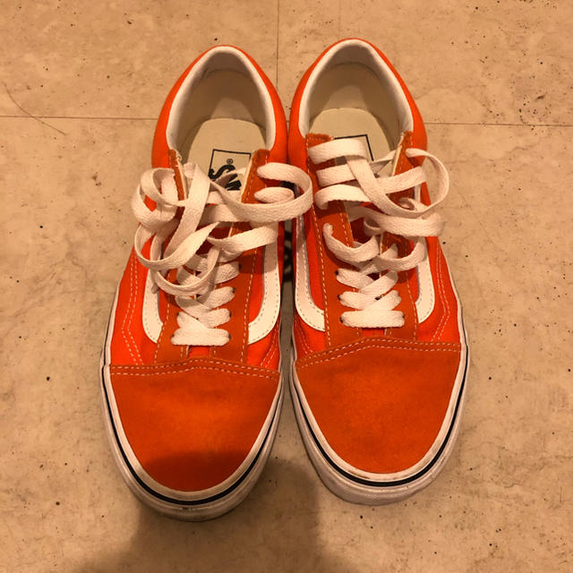 VANS(ヴァンズ)のvans オールドスクール オレンジ レディースの靴/シューズ(スニーカー)の商品写真