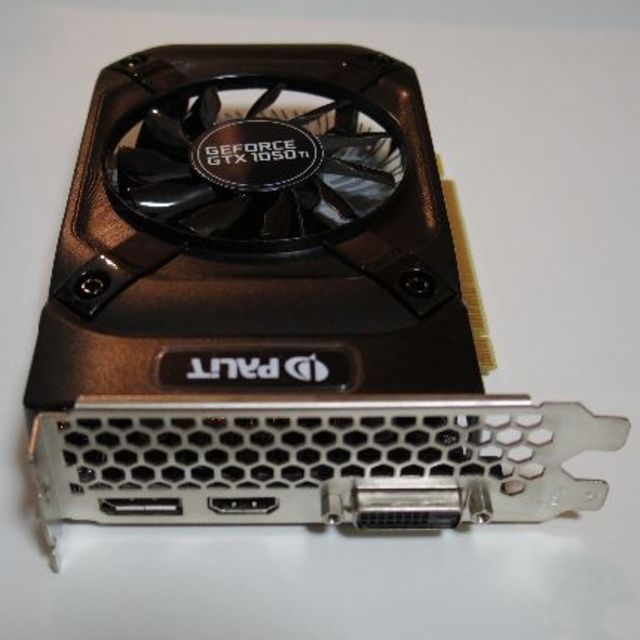 美品GTX1050Tiグラフィックボード