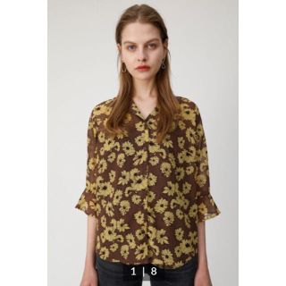 マウジー(moussy)の【moussy】FLORAL SHEER ブラウス✨(シャツ/ブラウス(長袖/七分))