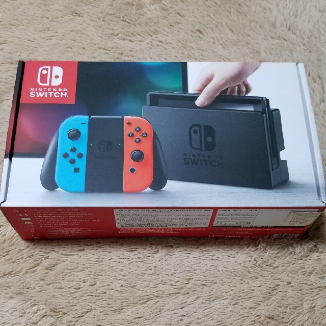 任天堂 Switch ネオンレッド ネオンブルー 新品未使用-