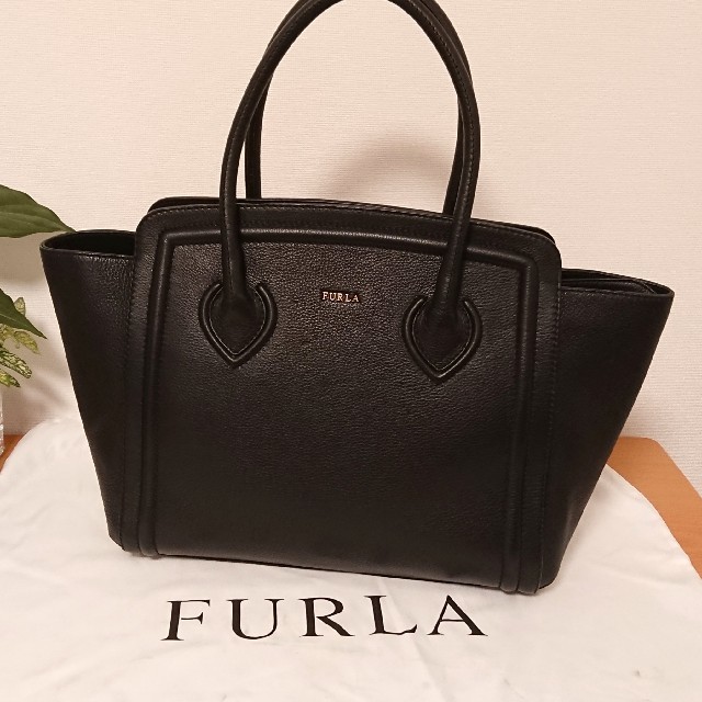 Furla(フルラ)の専用【美品】フルラ カレッジ 本革 トートバッグ ラージ 大容量 レディースのバッグ(トートバッグ)の商品写真