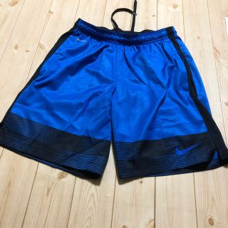 ナイキ(NIKE)のキティ様専用 ナイキ  ランニングパンツ  DRI-FIT  M   ランパン(ウェア)